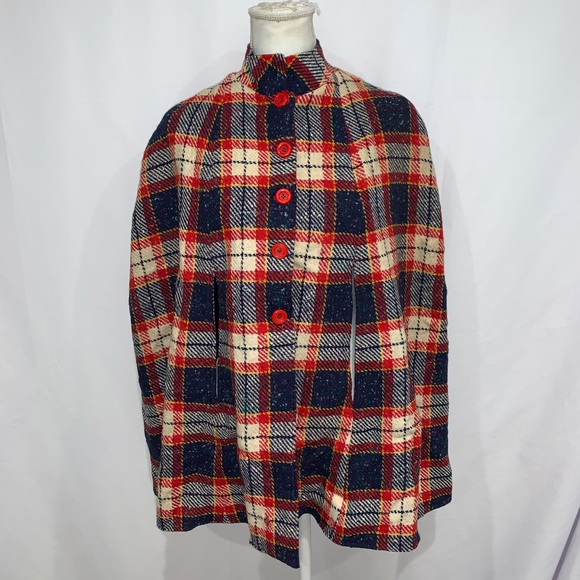 Vintage Jackets & Blazers - 1960s tartan plaid poncho cape vintage wool